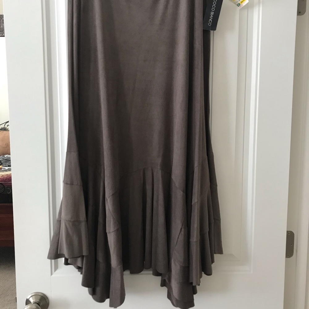 Coco Bianco Maxi Skirt - Never Worn